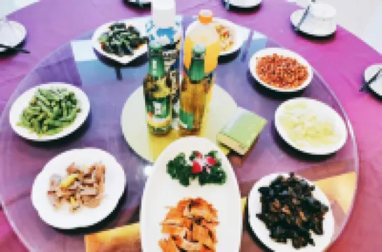 維優納インターナショナルホテル