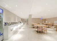 Trip.com Hotel (Xinzheng Xiasi International College Branch)