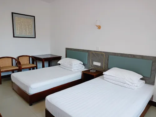 Yanling Puxing Guest House