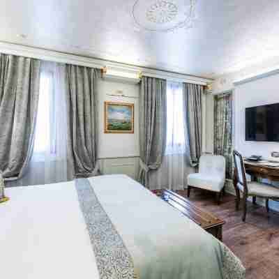 Monaco & Grand Canal Venice Rooms