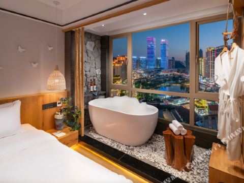 Syria·Mangju Village Hotel (Guiyang White House Art Centre, Songhua Road Metro Station)