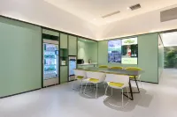 Hi Inn (Yancheng Municipal Government Jinying Julonghu) Hotels in Yancheng