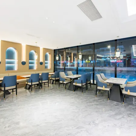 Starway Hotel (Cangzhou Hejian Chengyu East Road Branch)