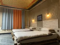 Xiaheshan Ancient Homestay (Cultural Plaza)