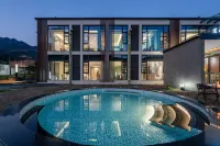 Daoban Weijia · Qifeng Homestay (Huangshan Scenic Area Huangshan Tangkounandamen) Hotels in Huangshan