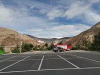 Duola Shenshan Hot Spring Hotel - parking
