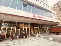 Yueshiguang Hotel (Zhuzhou Railway Station)