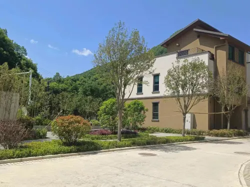 Xilinyuan B&B (Zhashui Yingpan Town Angou Village Branch)
