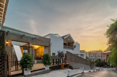 Guiyang Huaxi Yishu Homestay (Huaxi Park Shilihetan Branch) 구이저우 시티 전문 대학 주변 호텔