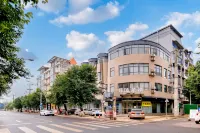 Mianzhu Lijing Yuebo Hotel