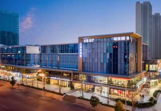 合肥滨湖云谷金融城亚朵酒店外景图