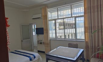 Macheng Business and Trade Hotel