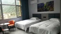 qing pu xiao yuan min su Hotels near Eman Valley