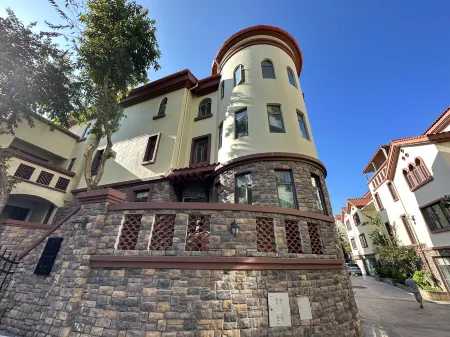 Fangchenggang Wanxiang Lumingsu Collection · Juzi Yunwan Отели рядом с достопримечательностью «Port of Fangcheng (Gangqu 16th Road)»