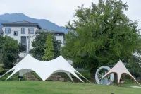 Floral Hotel·  Hot Spring Lake Resort Hotel Hotels in Shengzhou