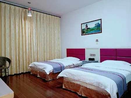 Wuyishan Yijia Express Hotel Отели рядом с достопримечательностью «Wuyishan Pedestrian Street»