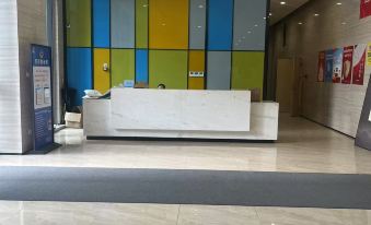 Yunqi Hotel