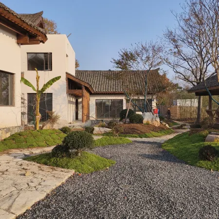 Jianwai Homestay (Jingmen Zhanghe Scenic Area Jinghe Village)