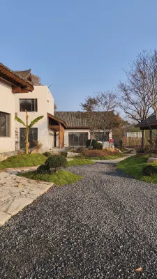 Jianwai Homestay (Jingmen Zhanghe Scenic Area Jinghe Village)