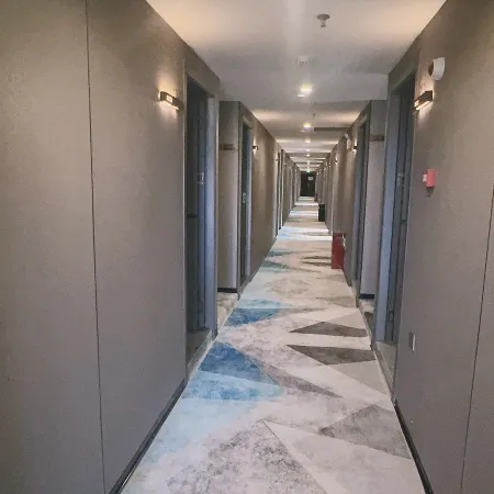 JZ·Jianzhi Hotel (Zhuhai Lovers Road Seaside Swimming Pool)