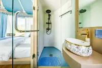 Hulun Beier Erguna Room Wei Mengwu Room Wei Hotel (Room Wei Culture and Tourism Scenic Area Store) - balcony