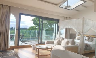 Shanfeng Yuyue Homestay (Emeishan Scenic Area Linggongli)