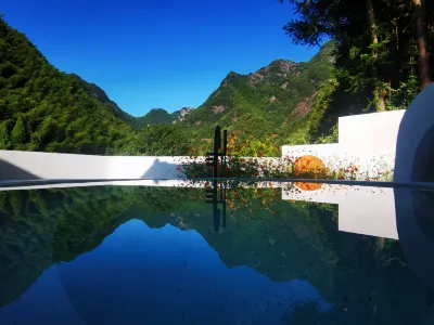 Xianju Danzhu Yeyou Language Hot Spring Private Soup Resort Homestay Hotels in 