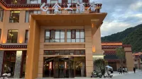 Baiyu County Hepo Handicraft City Jin Gong Hotel Hotels in Baiyu
