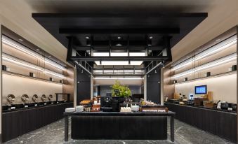 Wuxi YuanTouZhu Scenic Spot YuGang Road Atour Hotel