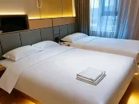 Yinyue Hotel (Wuhan Yellow Crane Tower Yangtze River Bridge) โรงแรมในอู่ฮั่น