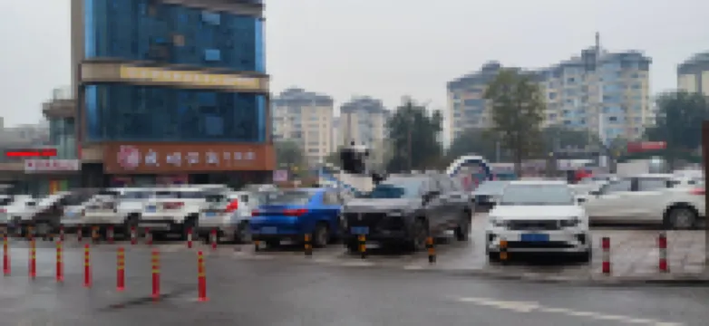 Youke Homestay (Huaying Jinhui Plaza)