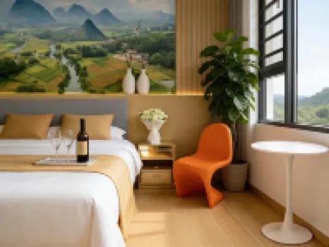 Milan • Serenity Haven Design Guesthouse (Nandan County Bus Terminal Jinfurong Plaza)