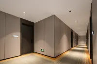 Yueji H Hotel (Huangmei Bus Station)