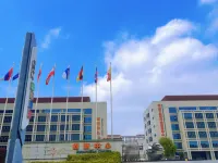 Zhongxin Business Apartment