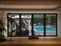 Yangshuo · Muyun Heshe · Swimming Pool Designer Boutique Stay (Ten-Mile Gallery Yulong River) - 2 estrellas