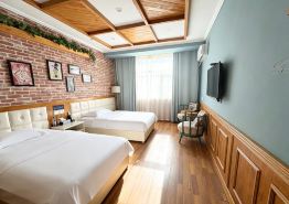 Lvxingji Light Luxury Hotel
