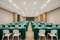 Days Hotel BY WYNDHAM WEIFANG QINGZHOU - parking