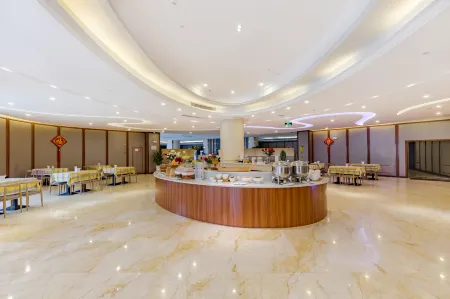 Yigang Jinma Hotel Отели рядом с достопримечательностью «FuZiMiao GuangChang BuXingJie»