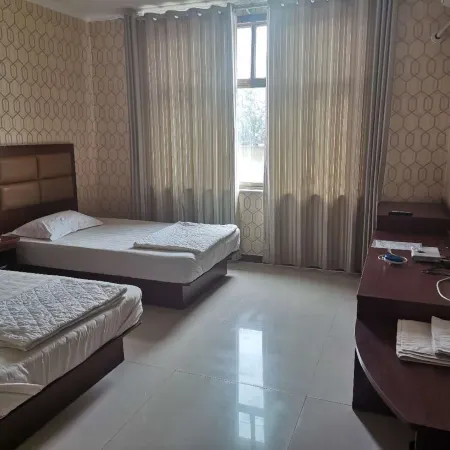 Heze Zhongzhi Hotel