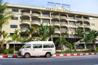 Coral Bay Resort Hotels near Pasir Bogak Beach