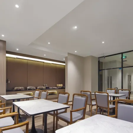 HanTing Hotel (Ma'anshan Economic Development Zone Wanda Plaza)