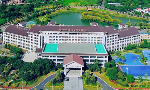Zhangzhou Longjia Hotel