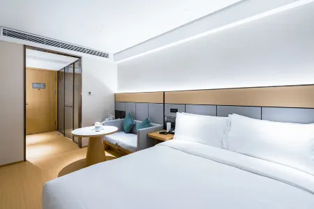 Ji Hotel (Shanghai Lujiazui World Plaza)