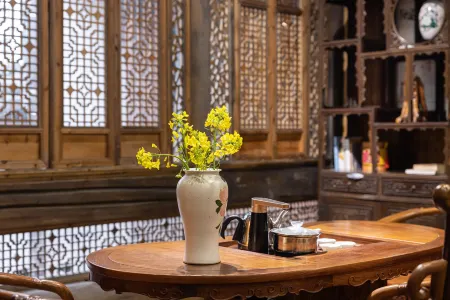 Wuyuan Gengxin Bieyuan Homestay Отели рядом с достопримечательностью «Wuyuan Xi Yuan»