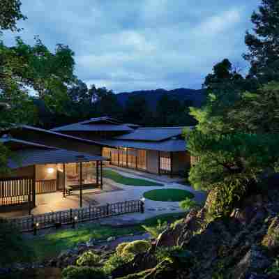 Kasui-en (The Westin Miyako Kyoto) Hotel Exterior