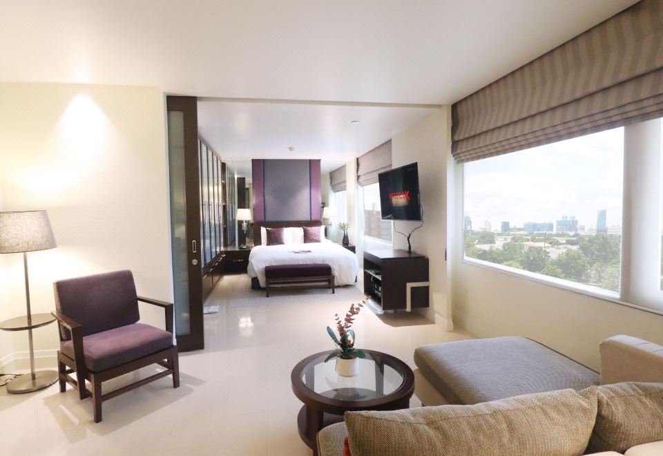 시리 사톤 호텔 객실