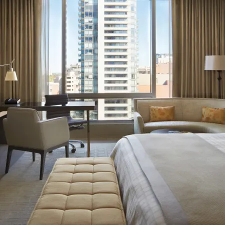 Four Seasons Hotel Toronto