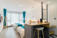 Nahai Nashe Homestay (Shengsi Nanchangtu Beach Branch) - Pools