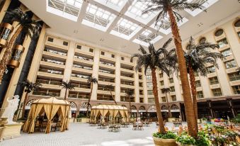Sunworld Dynasty Beijing - Housity