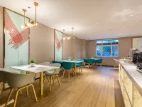 Chao Man Hotel (Xining High-Speed Railway Station & Xia Nan Guan Night Market) Hotéis em Xining